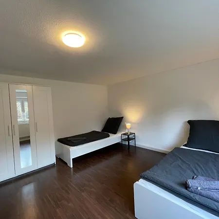 Worker Near Ulm Bis Zu 11 Betten Apartmán