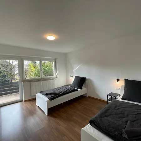 Worker Near Ulm Bis Zu 11 Betten Apartmán Dornstadt